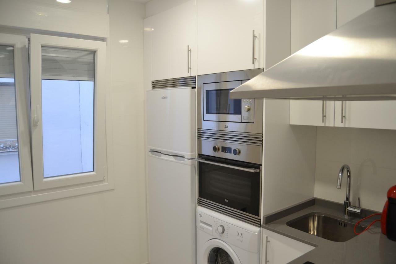 Apartamento Mugica 22 Apartment โลโกรโญ ภายนอก รูปภาพ
