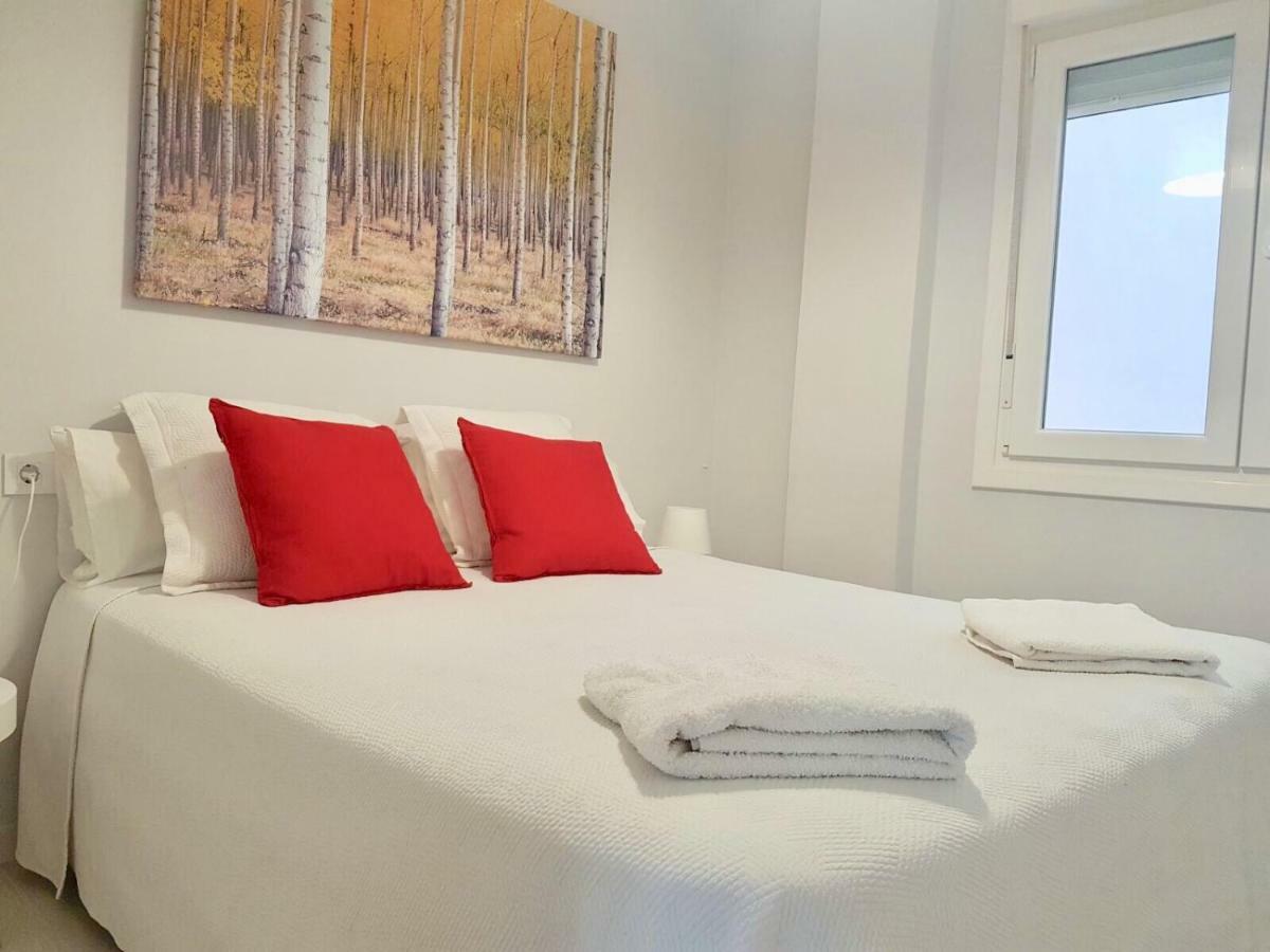 Apartamento Mugica 22 Apartment โลโกรโญ ภายนอก รูปภาพ