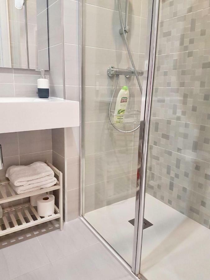 Apartamento Mugica 22 Apartment โลโกรโญ ภายนอก รูปภาพ